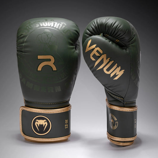 "Venum x Rajadamnern" Boxing Gloves - Military Green