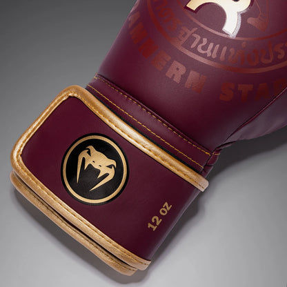 "Venum x Rajadamnern" Boxing Gloves - Burgundy